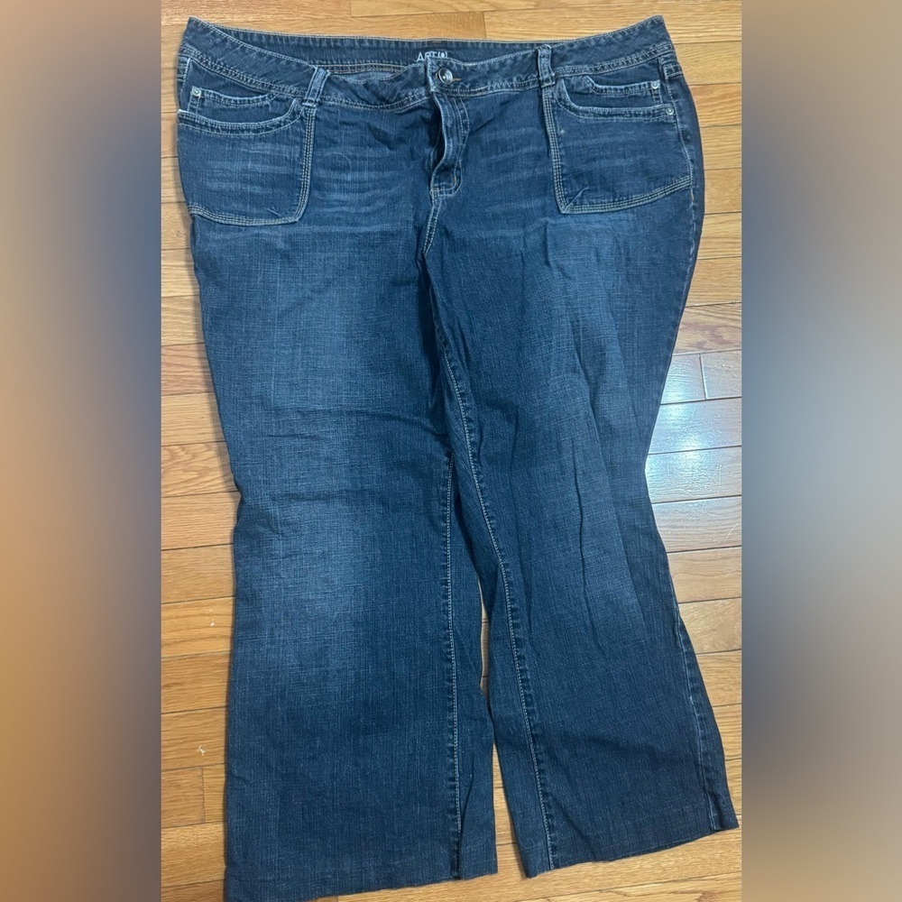 Apt 9 Blue boot cut  Leg Jeans